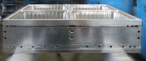 Stampo per termoforatura con estrattore